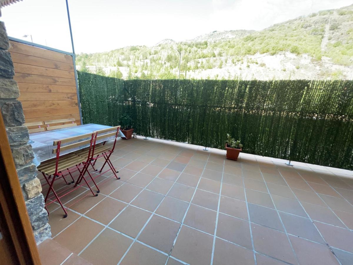 Precioso Calido Apartamento En Sort Con Terrazaアパートメント エクステリア 写真